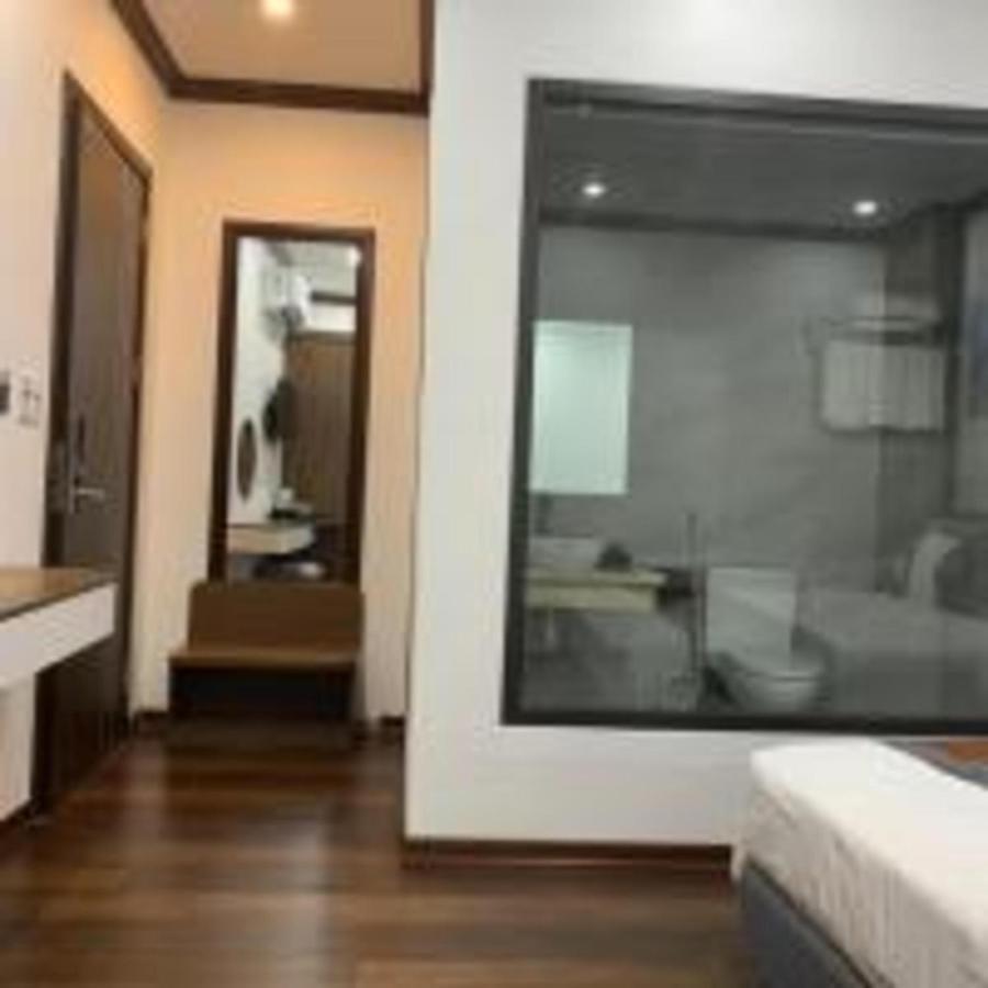 Anika Hotel Ха Лонг Екстериор снимка